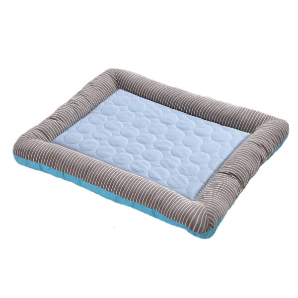 Pet Cooling Pad Bed For Dogs Cats Puppy Kitten Cool Mat Pet Blanket Ice Silk Material Soft For Summer Sleeping  Blue Breathable - Image 6