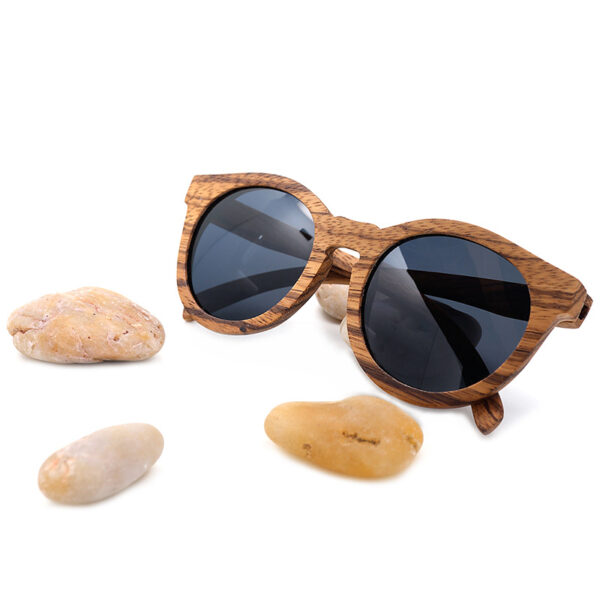 Wooden eco-friendly men's sunglasses - Image 2